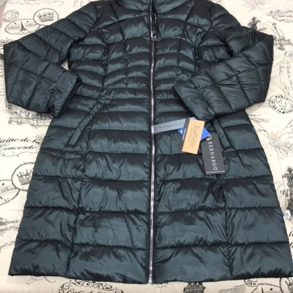 BERNARDO Water Resistant Packable Puffer - Picture 3 of 6